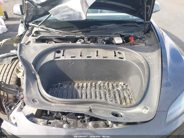 2024 TESLA MODEL 3 5YJ3E1EB9RF753376 Photo 9