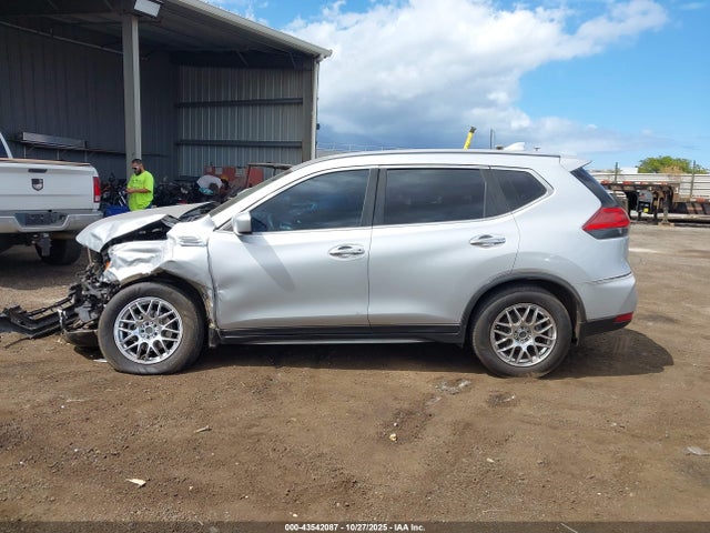 JN8AT2MT9HW395191 Nissan ROGUE S