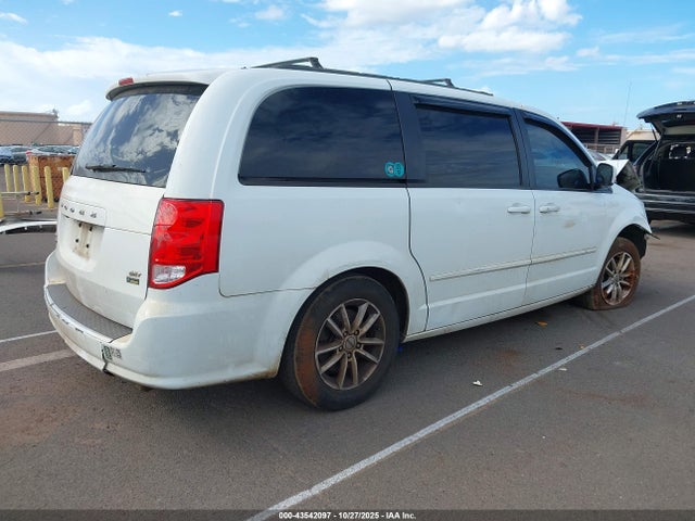 2C4RDGCG4ER421942 Dodge Grand Caravan Sxt