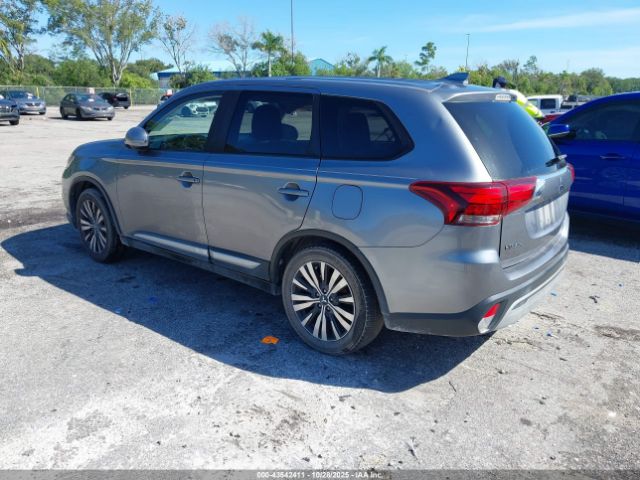 2019 MITSUBISHI OUTLANDER JA4AD3A37KZ006566 Photo 2