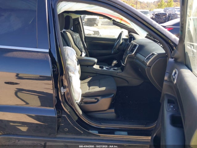 2019 JEEP GRAND CHEROKEE 1C4RJFAG6KC683925 Photo 4