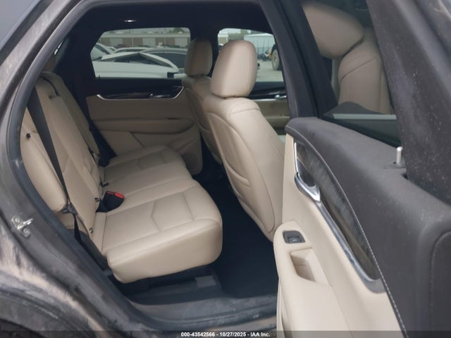 43542566 :رقم المزاد ، 1GYKNARS3KZ199140 vin ، 2019 Cadillac Xt5 Standard مزاد بيع