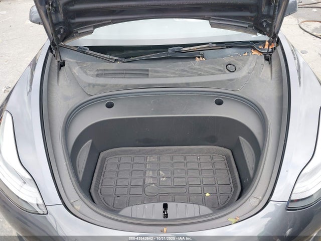 2023 TESLA MODEL 3 5YJ3E1EA8PF656092 Photo 9