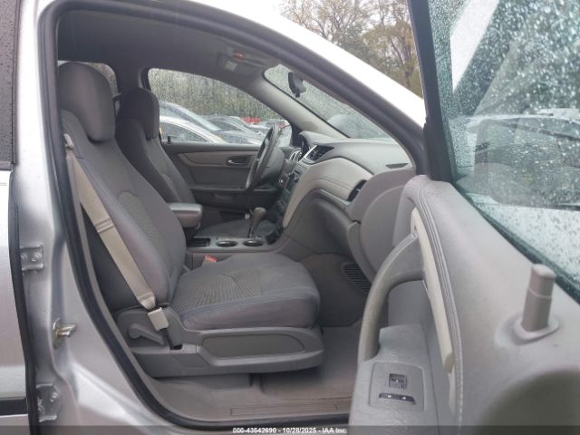 2014 CHEVROLET TRAVERSE 1GNKRFED6EJ265771 Photo 4