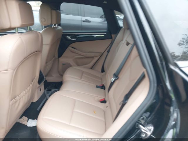 2021 PORSCHE MACAN WP1AA2A5XMLB01542 Photo 7