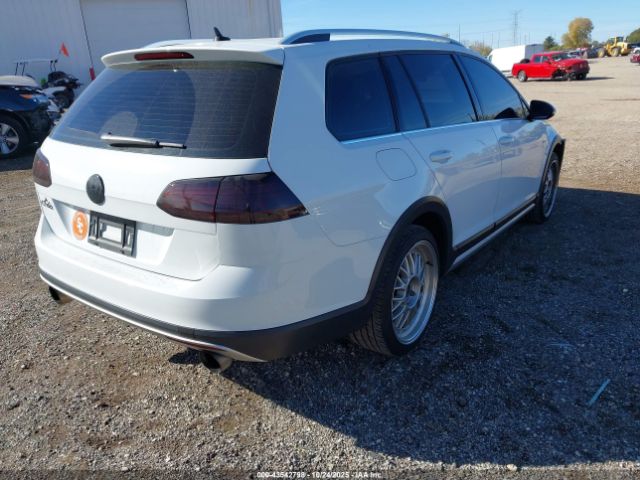2018 VOLKSWAGEN GOLF ALLTRACK 3VWH17AU9JM756870 Photo 3