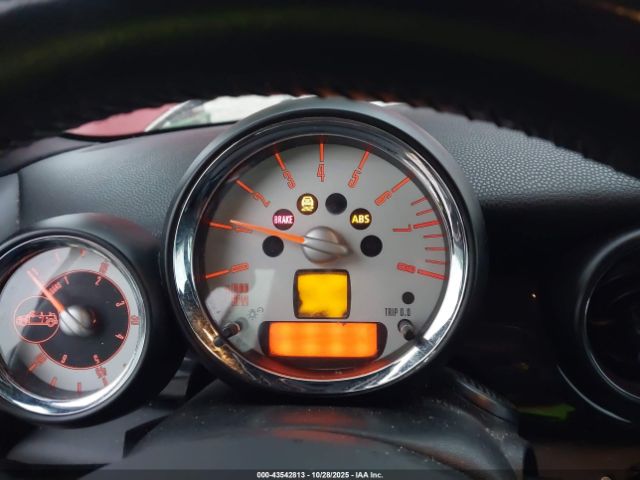 2011 MINI COOPER WMWZN3C5XBT133140 Photo 6
