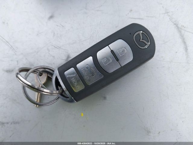 2017 MAZDA MAZDA3 JM1BN1U71H1143245 Photo 10