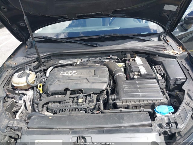 2015 AUDI A3 WAUACGFF7F1005289 Photo 9