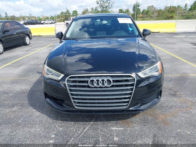 2015 AUDI A3 WAUACGFF7F1005289 Photo 5