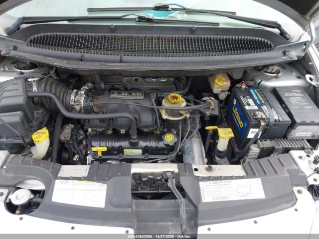 2002 CHRYSLER VOYAGER 1C4GJ25332B614042 Photo 9