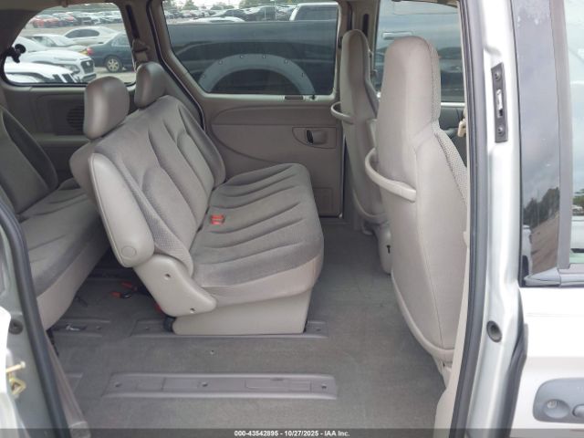 2002 CHRYSLER VOYAGER 1C4GJ25332B614042 Photo 7