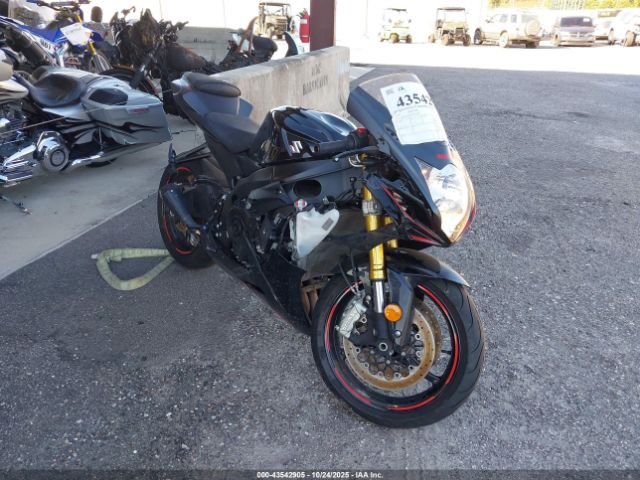 2019 SUZUKI GSX-R750 JS1GR7MA9K7101185