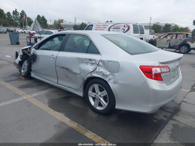 2012 TOYOTA CAMRY 4T1BF1FK5CU093807 Photo 2