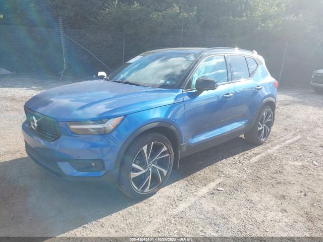2020 VOLVO XC40 YV4162UM7L2319056 Photo 1