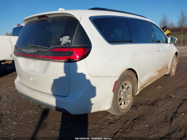 2022 CHRYSLER PACIFICA 2C4RC1BG7NR198846 Photo 3