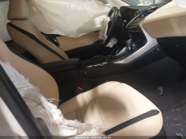 2017 LEXUS NX 200T JTJYARBZ7H2079986 Photo 4