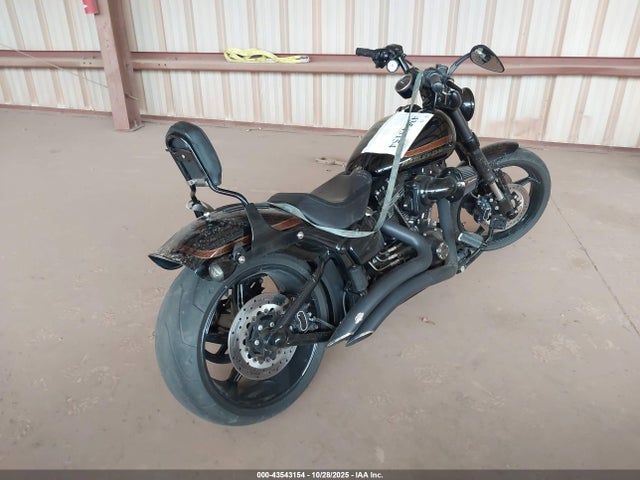 2016 HARLEY-DAVIDSON FXSE 1HD1TG927GB964147 Photo 3