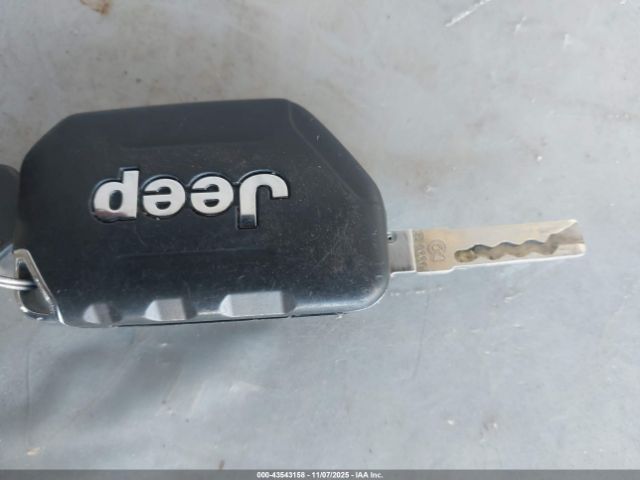 2019 JEEP WRANGLER 1C4GJXAG7KW627083 Photo 10