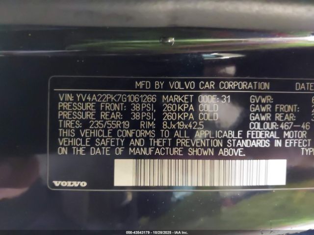 2016 VOLVO XC90 YV4A22PK7G1061266 Photo 8
