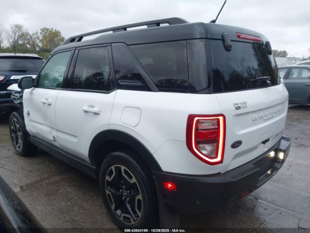 2023 FORD BRONCO SPORT 3FMCR9C69PRD63569 Photo 2