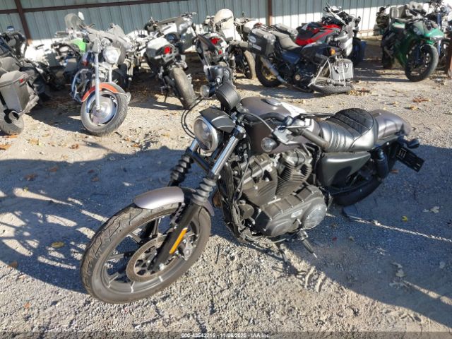 2017 HARLEY-DAVIDSON XL883 1HD4LE211HC427465 Photo 1