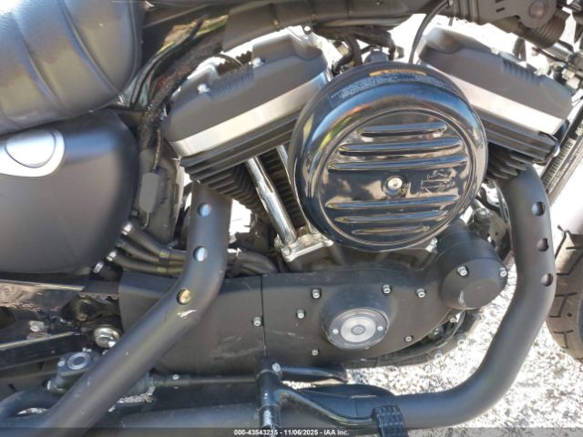 2017 HARLEY-DAVIDSON XL883 1HD4LE211HC427465 Photo 7