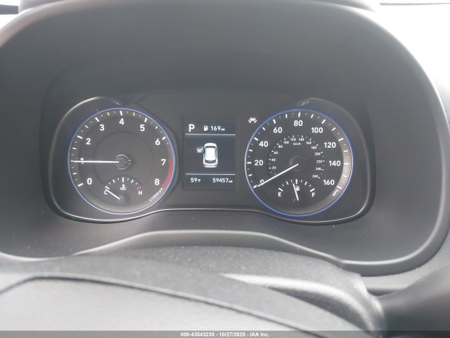KM8K12AA4KU223996 Hyundai Kona Se