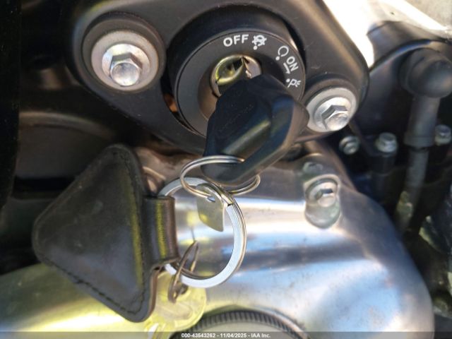 2018 TRIUMPH MOTORCYCLE BONNEVILLE SMTD46HL7JT876895 Photo 10