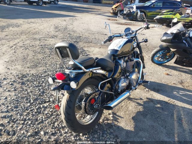 2018 TRIUMPH MOTORCYCLE BONNEVILLE SMTD46HL7JT876895 Photo 2