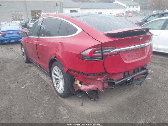 2020 TESLA MODEL X 5YJXCAE27LF250573 Photo 2