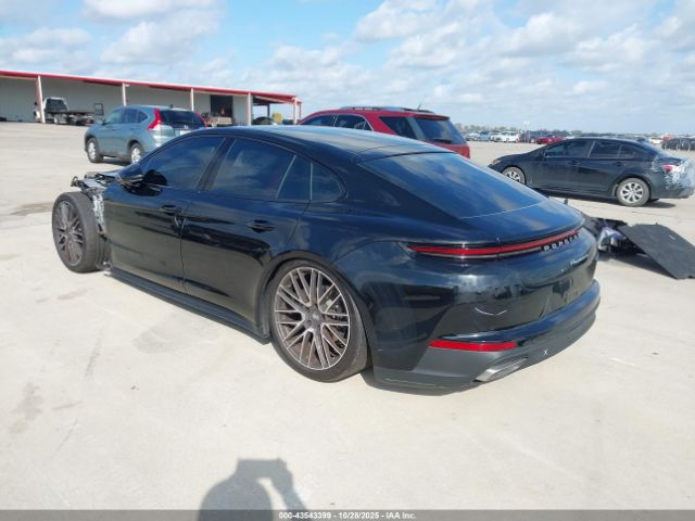 2025 PORSCHE PANAMERA WP0AA2YA2SL004952 Photo 2