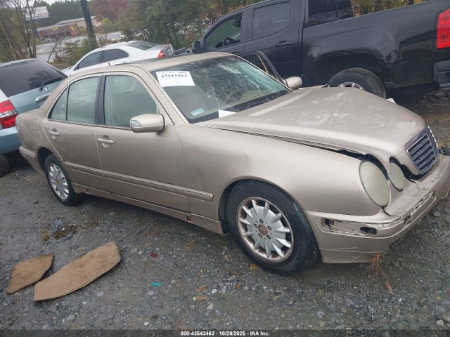 Auction sale of the 2001 Mercedes-benz E 320, vin: WDBJF65J31B215139, lot number: 43543463