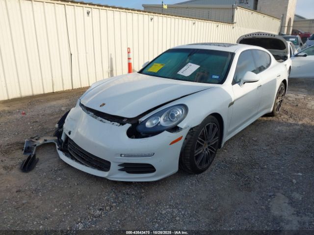 2016 PORSCHE PANAMERA WP0AA2A70GL007824 Photo 1
