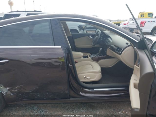 2017 AUDI A7 WAUW2AFCXHN057412 Photo 4