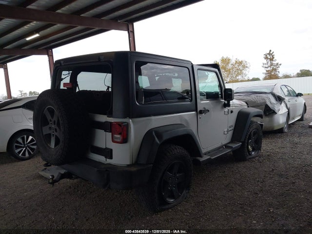 2015 JEEP WRANGLER 1C4AJWAG9FL638710 Photo 3
