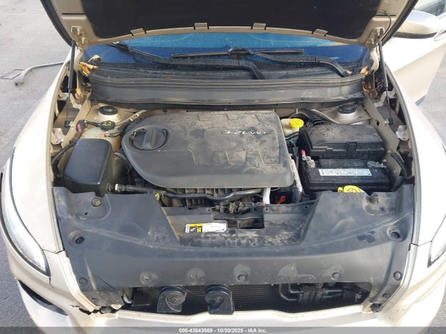 2014 Jeep Cherokee Latitude მანქანა იყიდება აუქციონზე, vin: 1C4PJMCS3EW184256, აუქციონის ნომერი: 43543569