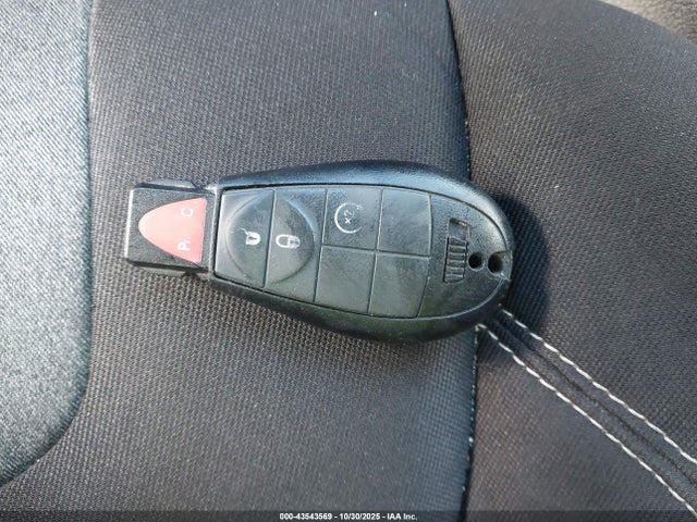 2014 Jeep Cherokee Latitude მანქანა იყიდება აუქციონზე, vin: 1C4PJMCS3EW184256, აუქციონის ნომერი: 43543569