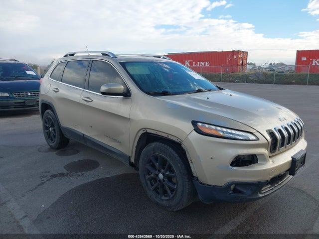 2014 Jeep Cherokee Latitude მანქანა იყიდება აუქციონზე, vin: 1C4PJMCS3EW184256, აუქციონის ნომერი: 43543569