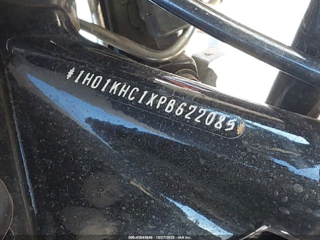 2023 HARLEY-DAVIDSON FLTRX 1HD1KHC1XPB622085 Photo 9