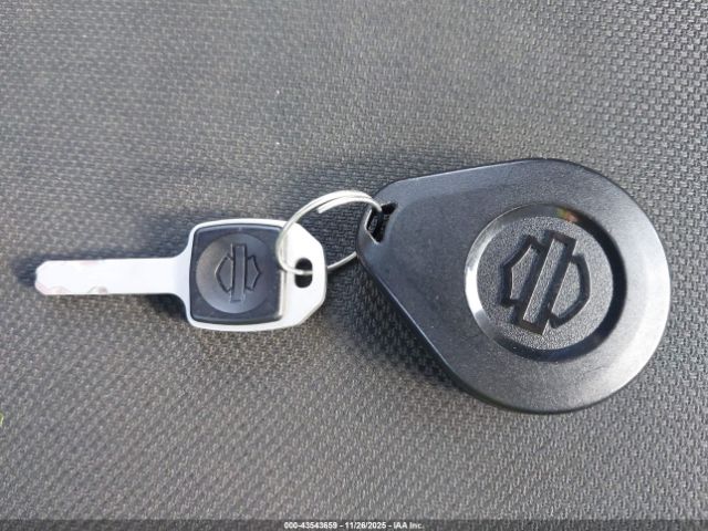 2018 HARLEY-DAVIDSON FXBR 1HD1YEJ11JC028843 Photo 10