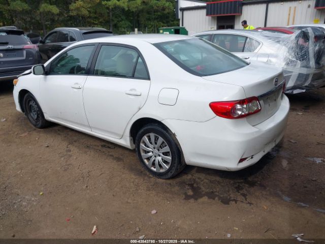 2012 TOYOTA COROLLA 2T1BU4EE3CC755128 Photo 2