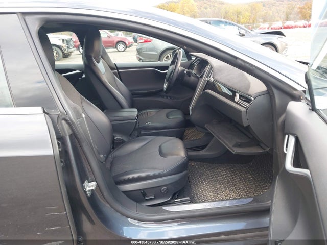 2015 TESLA MODEL S 5YJSA1H21FF083174 Photo 4