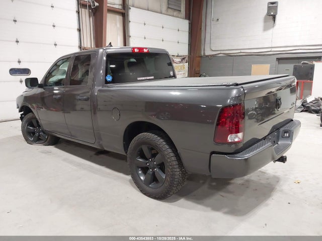 43543853 :رقم المزاد ، 1C6RR7FG8KS544688 vin ، 2019 Ram 1500 Classic Express  4x4 6'4 Box مزاد بيع