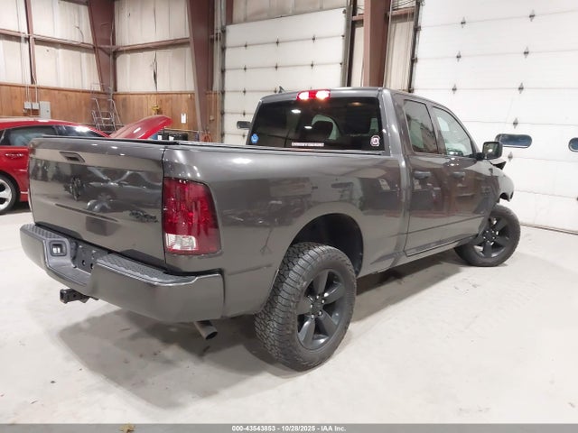 43543853 :رقم المزاد ، 1C6RR7FG8KS544688 vin ، 2019 Ram 1500 Classic Express  4x4 6'4 Box مزاد بيع