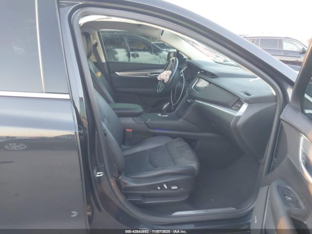 2019 CADILLAC XT5 1GYKNCRS8KZ276886 Photo 4