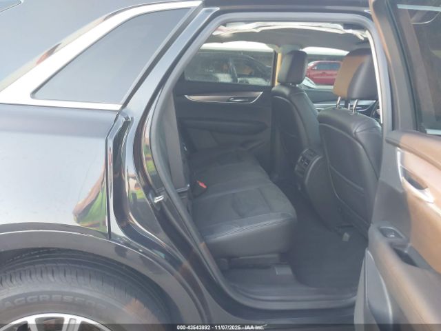 2019 CADILLAC XT5 1GYKNCRS8KZ276886 Photo 7