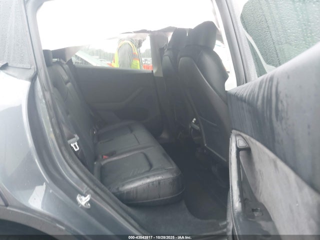 2023 TESLA MODEL Y 7SAYGDEE3PA208685 Photo 7