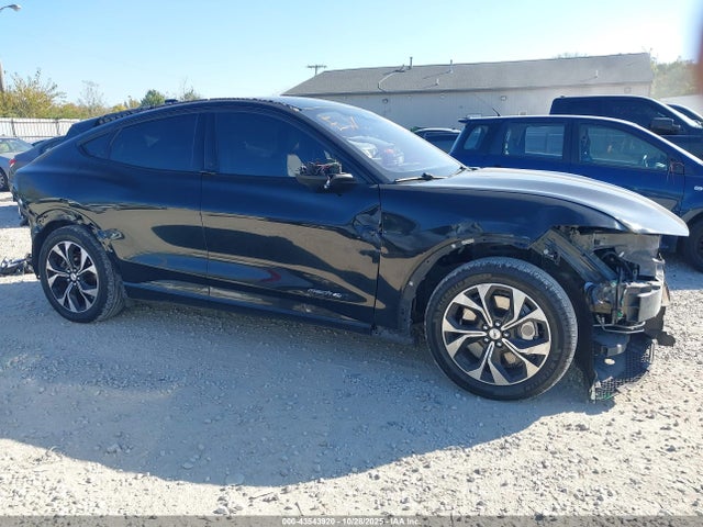 Ford Mustang Mach-e Premium 2021 3FMTK3SU7MMA03386 Image 14