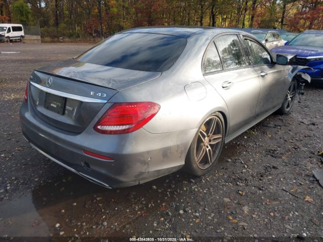2018 MERCEDES-BENZ AMG E 43 WDDZF6EB7JA470577 Photo 3